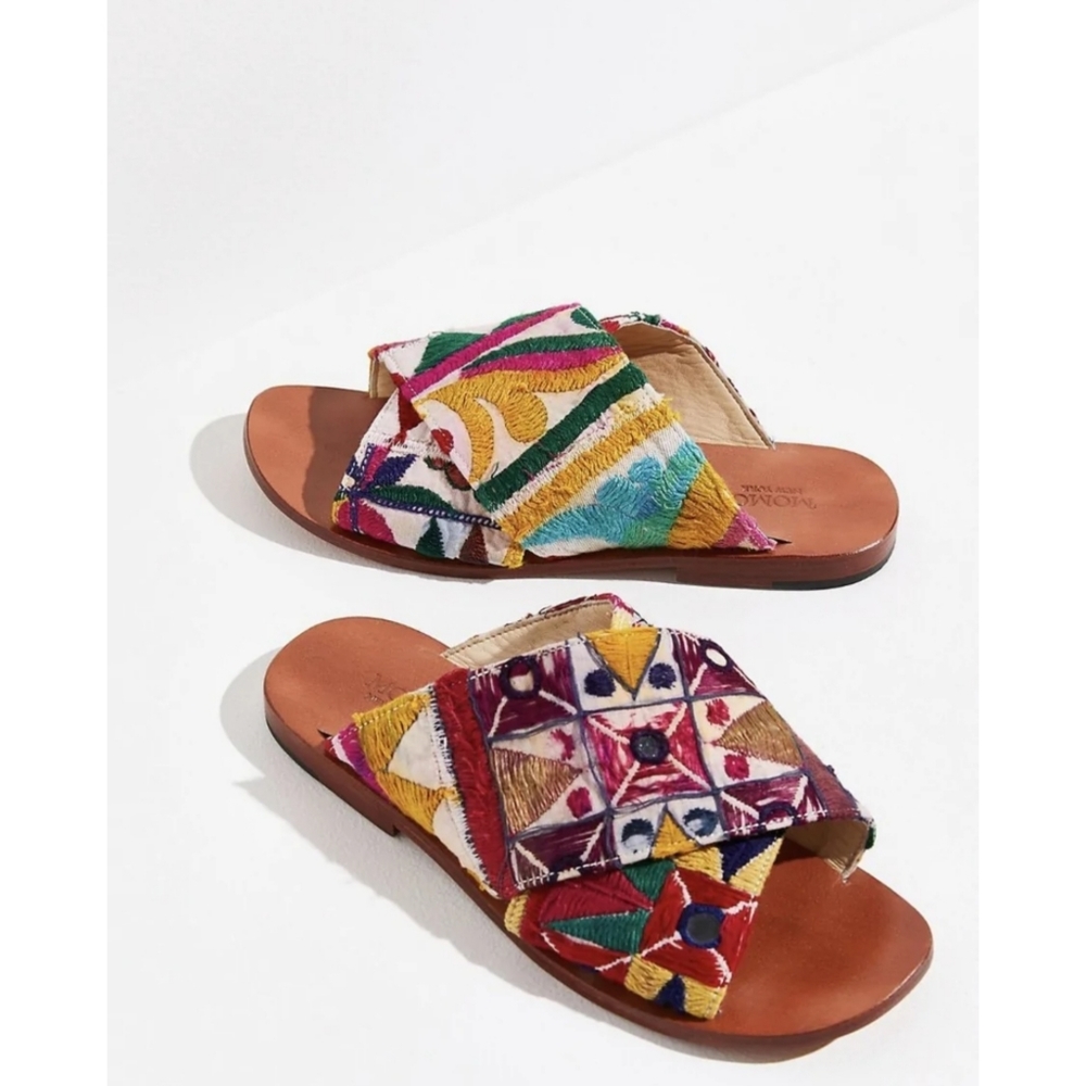 Free People MOMO Sunny Days Slip On Sandals